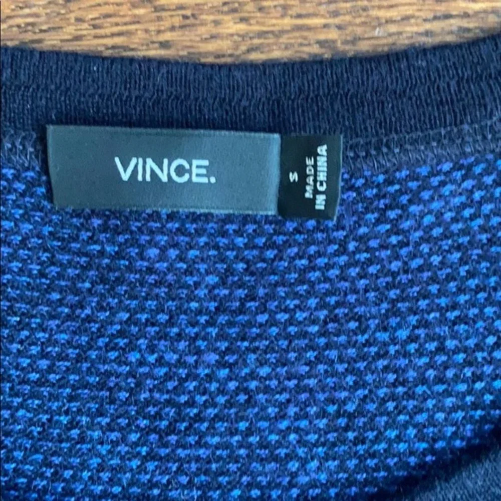 Vince Men's Navy blue wool cashmere sweater size S